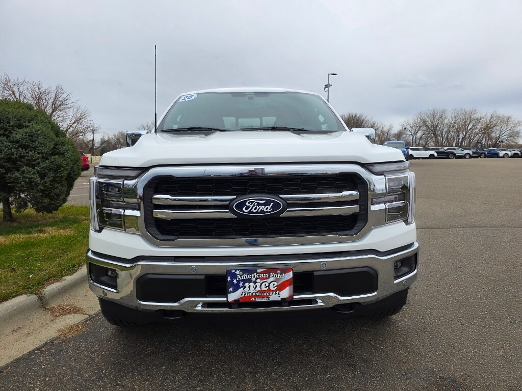 New 2025 Ford F-150 Lariat Crew Cab