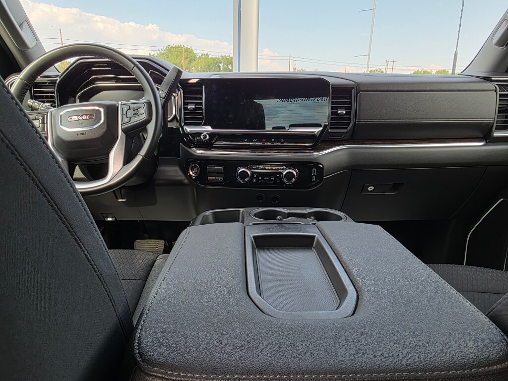2024 GMC Sierra 3500HD SLE - Photo 20