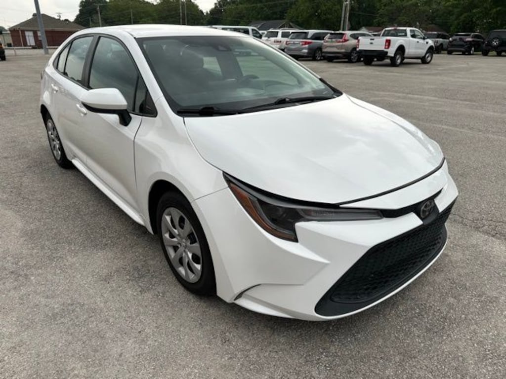 Used 2022 Toyota Corolla LE Sedan