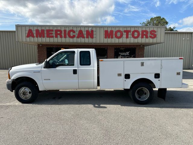 2005 Ford F-350's photo