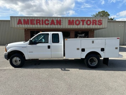 2005 Ford F-350 Chassis Truck Super Cab