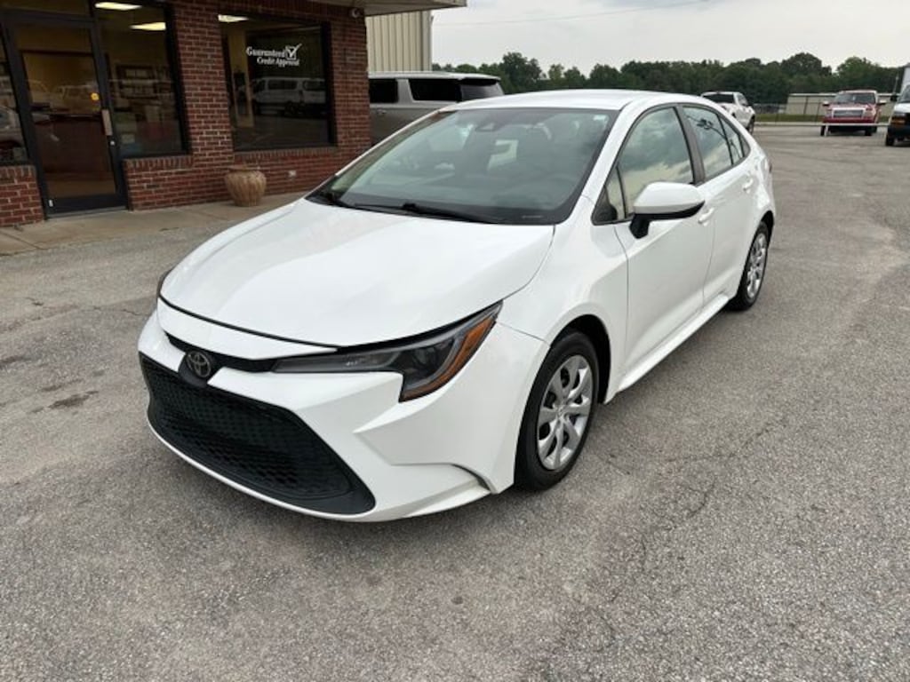 Used 2022 Toyota Corolla LE Sedan