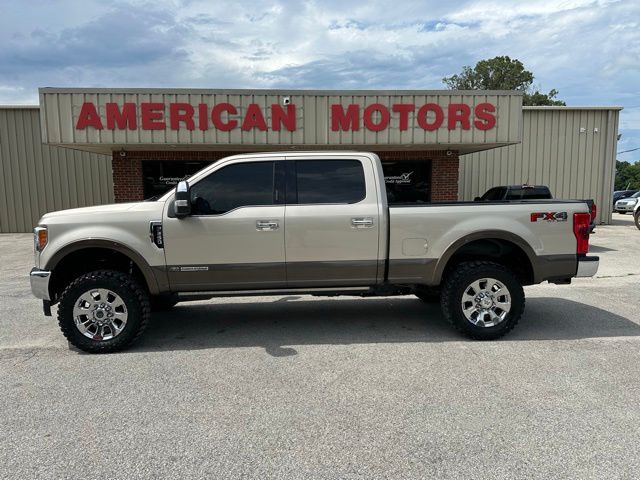 2017 Ford F-250 King Ranch 4x4 Crew Cab 8' Box's photo