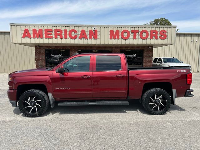 2017 Chevrolet Silverado 1500 LT 4X4 Crew Cab Short Box's photo