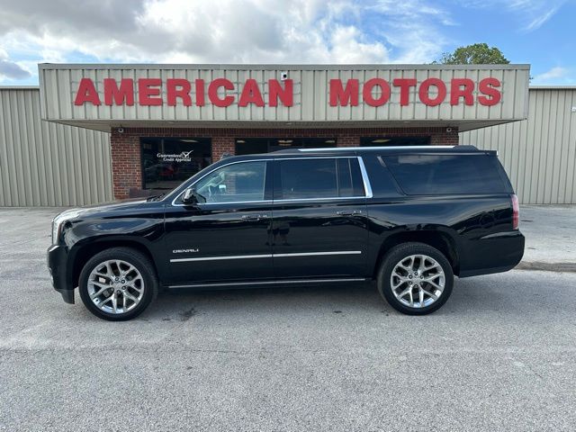 2020 GMC Yukon Denali AWD's photo
