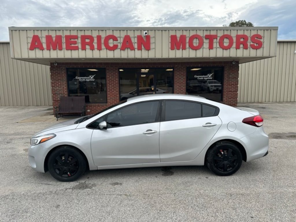 Used 2017 Kia Forte LX Sedan