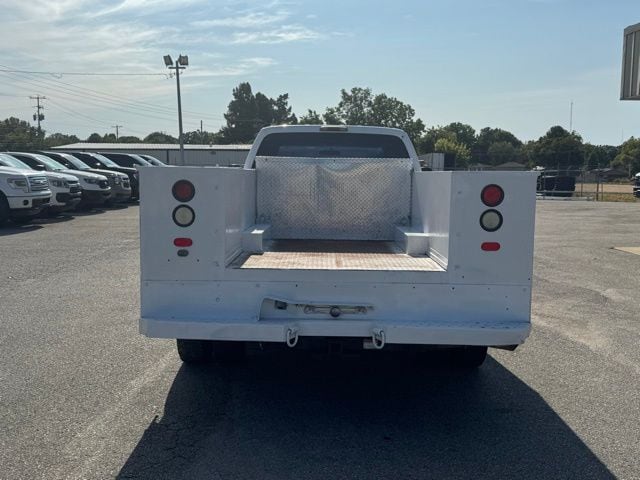 2001 Ford F-450 - Photo 13