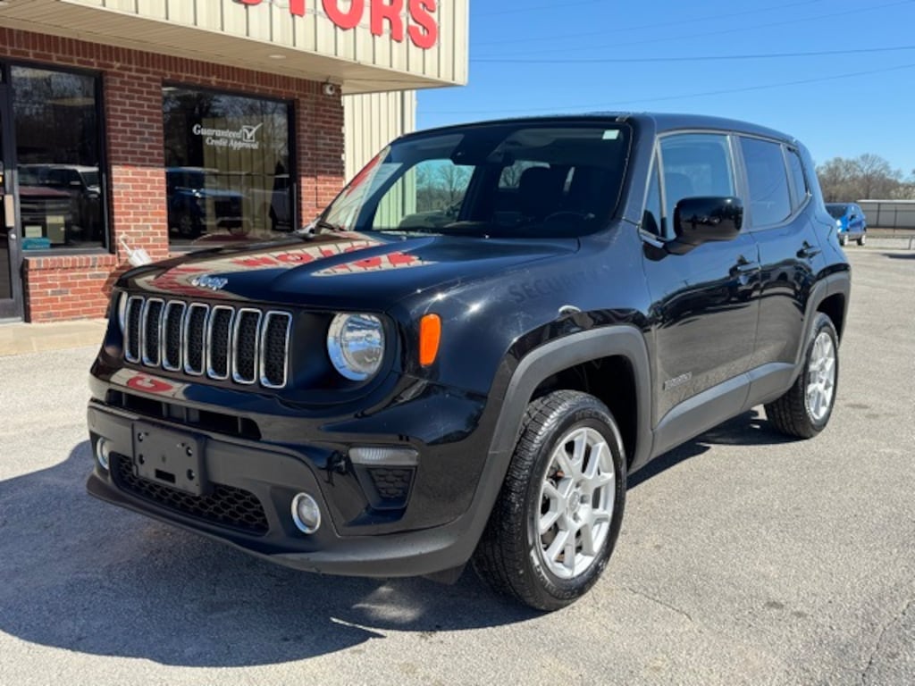 Used 2021 Jeep Renegade Latitude SUV