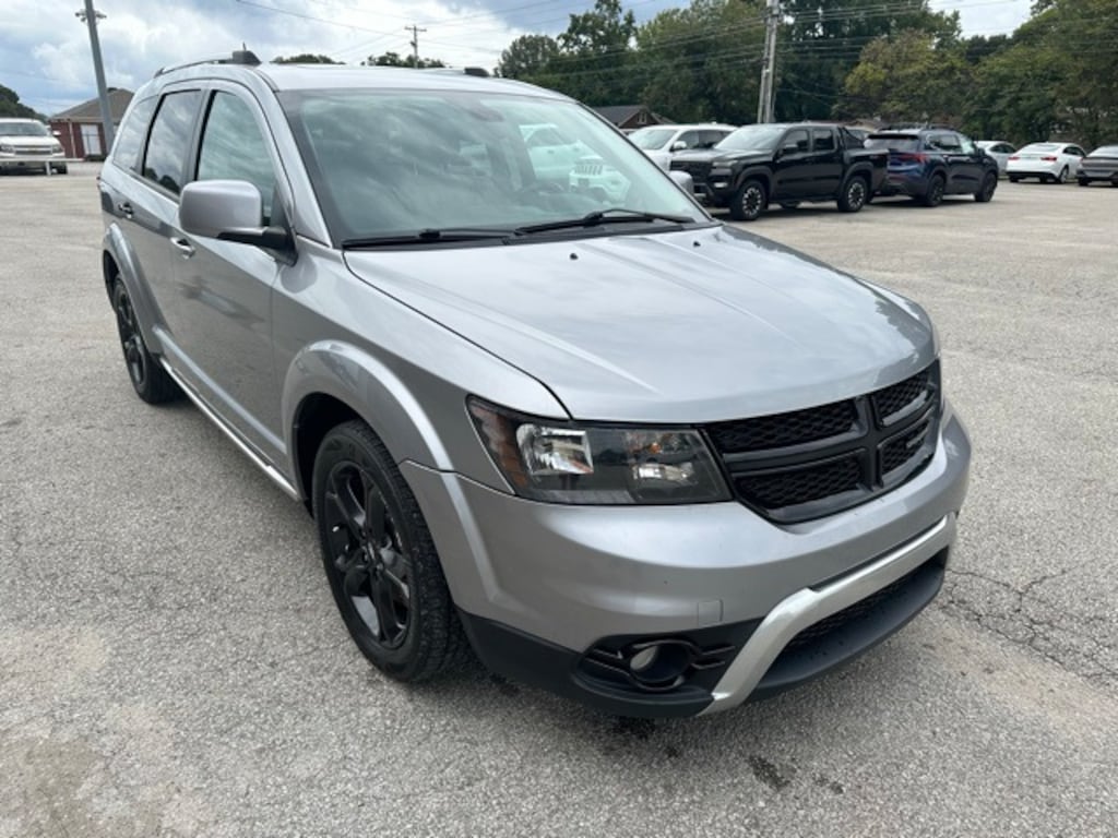 Used 2020 Dodge Journey Crossroad SUV