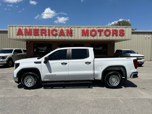 2024 GMC Sierra 4WD Crew Cab Short Box Pro's photo