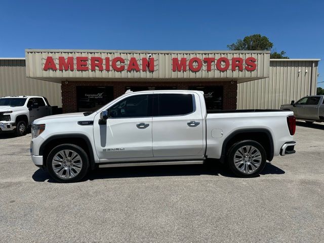 2020 GMC Sierra 4WD Crew Cab Short Box Denali's photo