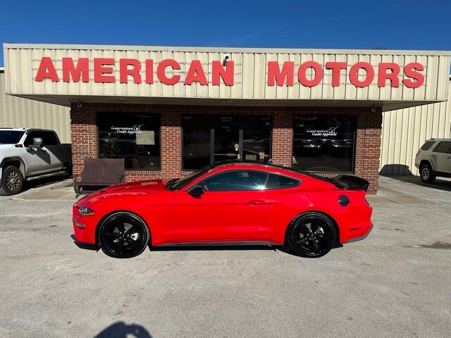 2021 Ford Mustang EcoBoost