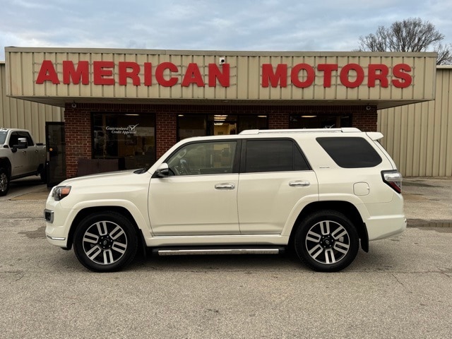 2018 Toyota 4Runner Limited's photo