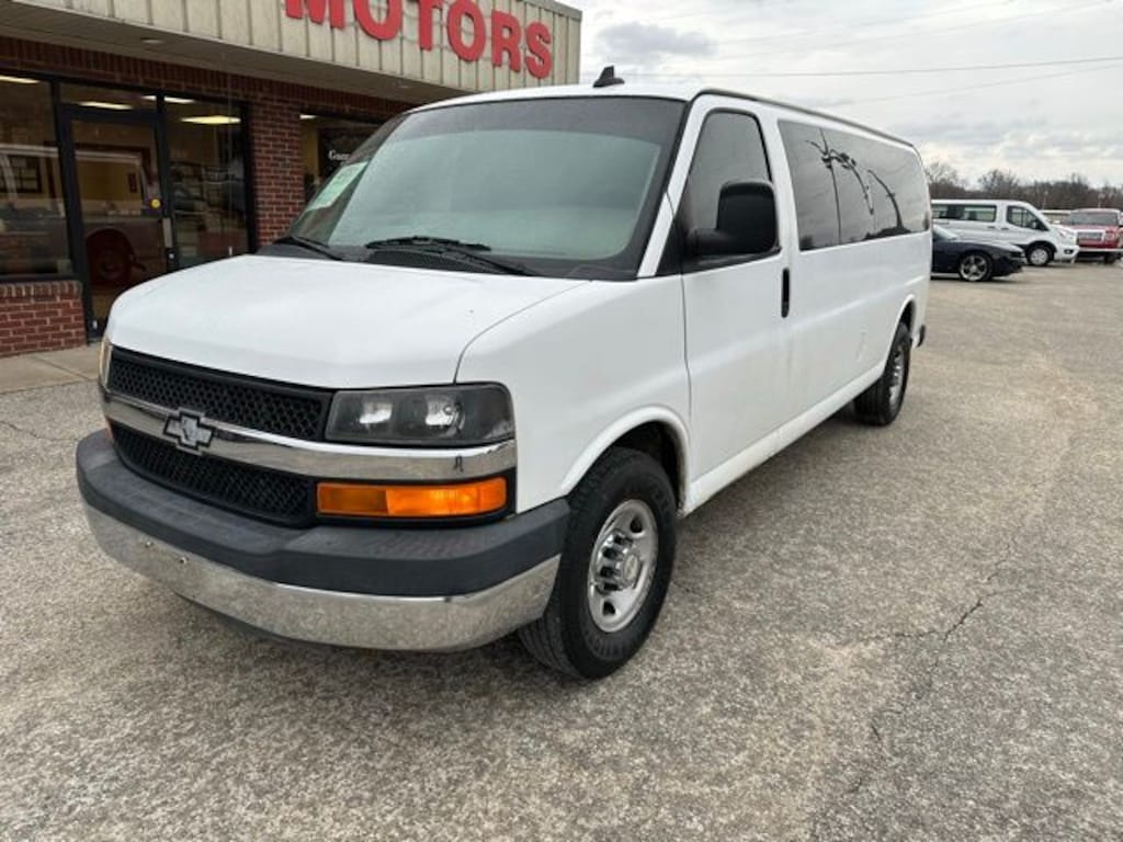 Used 2016 Chevrolet Express 3500 LT w/1LT Van Extended Passenger Van