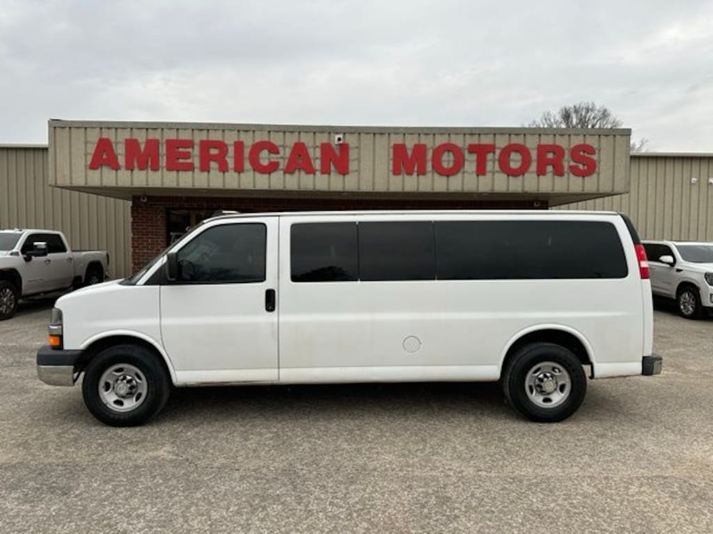 Used 2016 Chevrolet Express 3500 LT w/1LT Van Extended Passenger Van