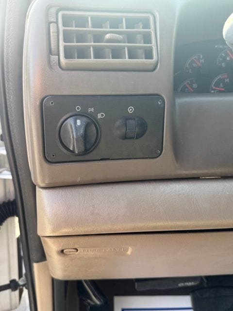 2001 Ford F-450 - Photo 25