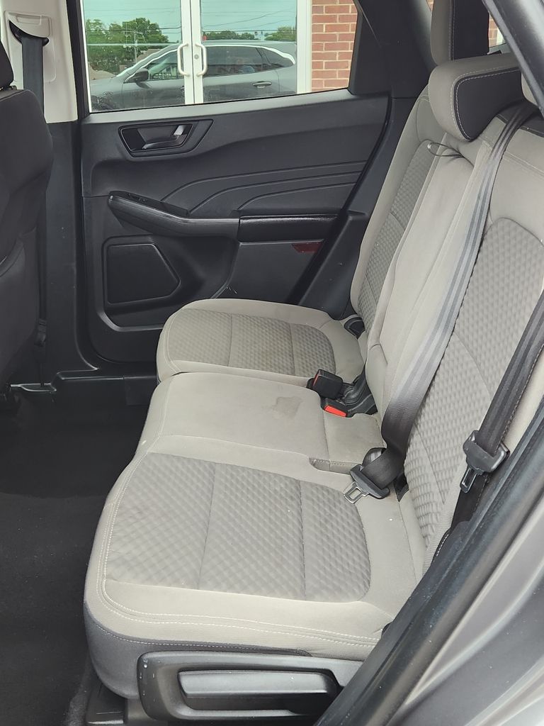 2022 Ford Escape SE - Photo 29