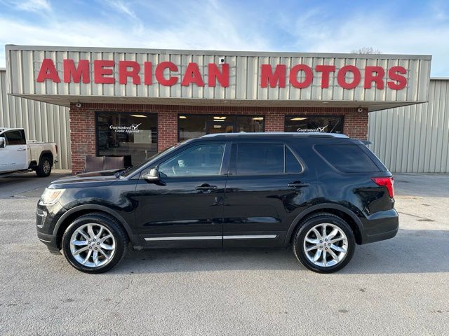 2018 Ford Explorer XLT FWD's photo