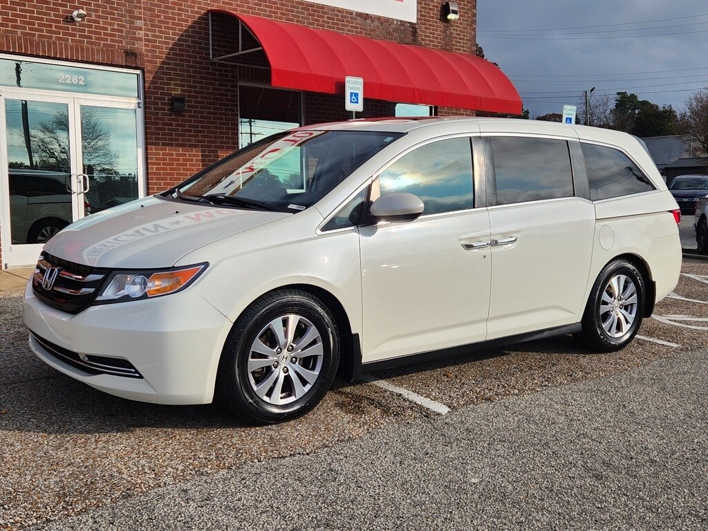 2016 Honda Odyssey EX-L photo 2