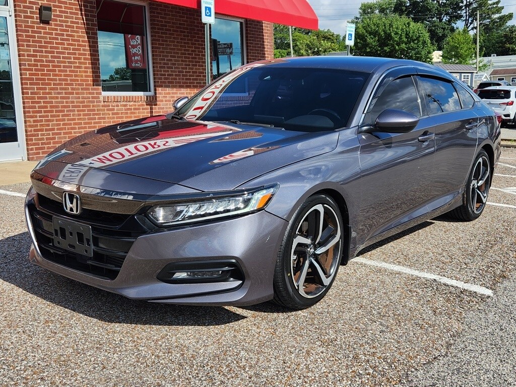 2018 Honda Accord Sport photo 3