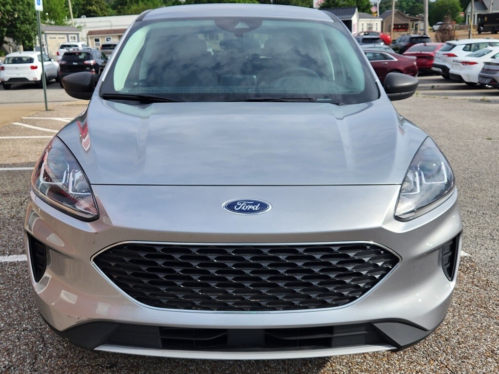 2022 Ford Escape SE photo 4