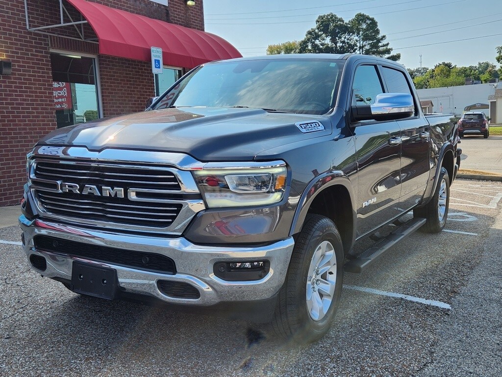 2022 Ram 1500 Laramie photo 3