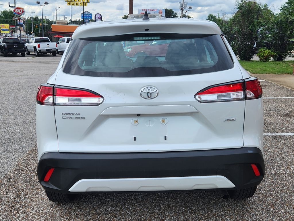 2022 Toyota Corolla Cross L - Photo 9