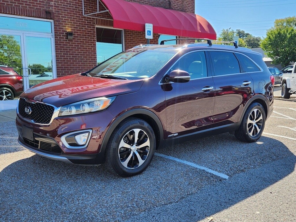 2018 Kia Sorento EX photo 2