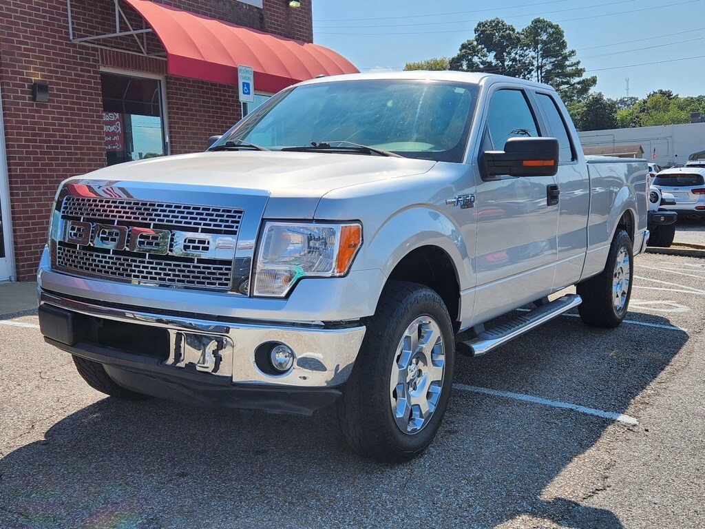 2013 Ford F-150 XLT photo 3