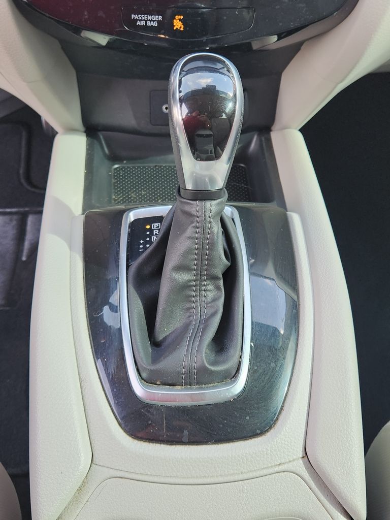 2022 Nissan Rogue Sport SV - Photo 20