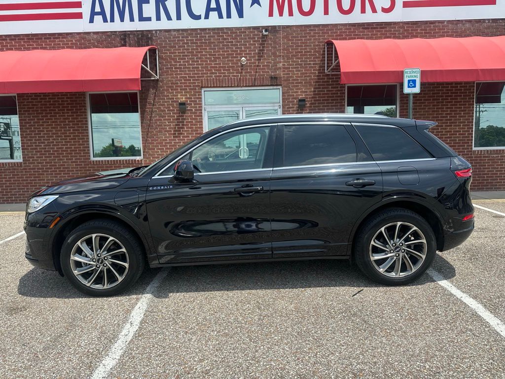 2023 Lincoln Corsair Grand Touring AWD's photo