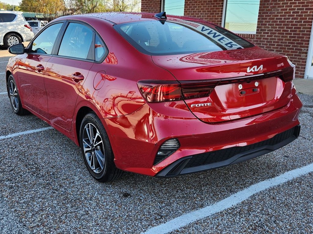 2022 Kia FORTE LXS - Photo 10