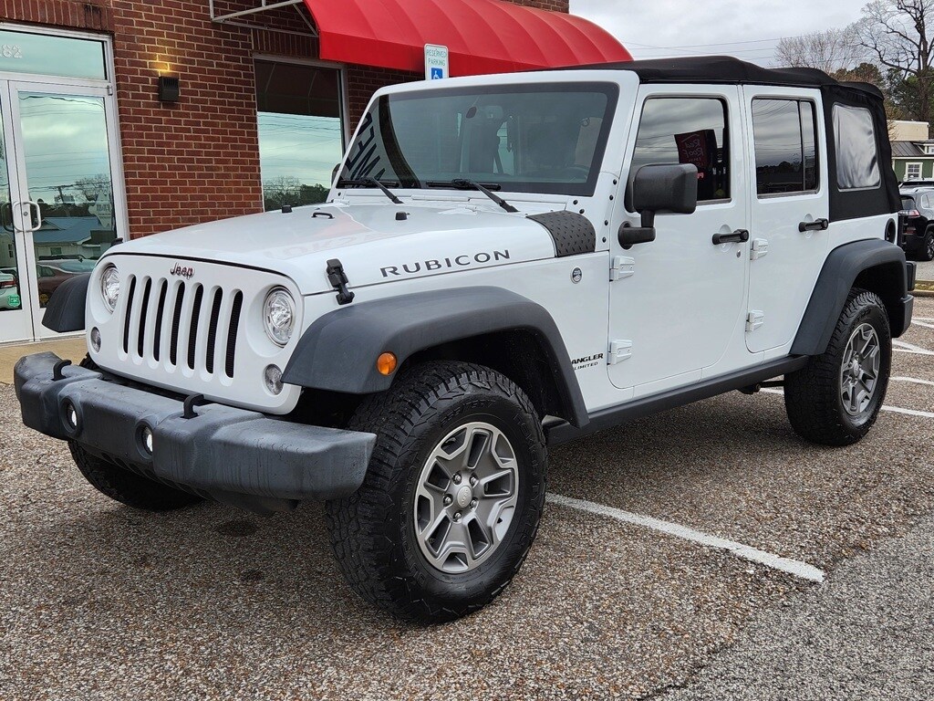 2017 Jeep Wrangler Unlimited Rubicon photo 3