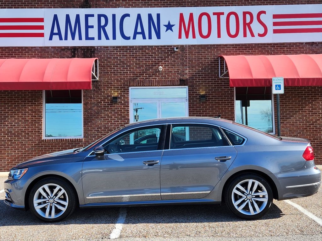 2016 Volkswagen Passat SEL