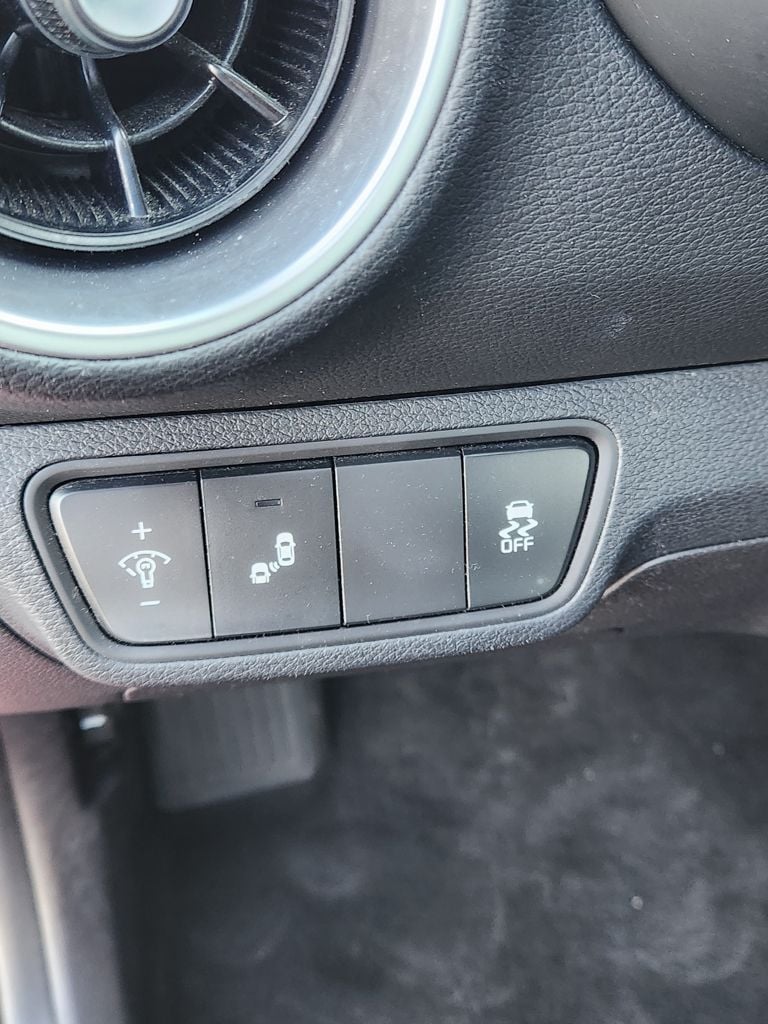 2022 Kia FORTE LXS - Photo 15