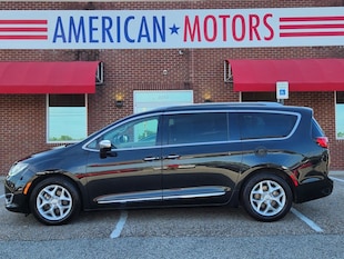 2020 Chrysler Pacifica Limited Van Passenger Van