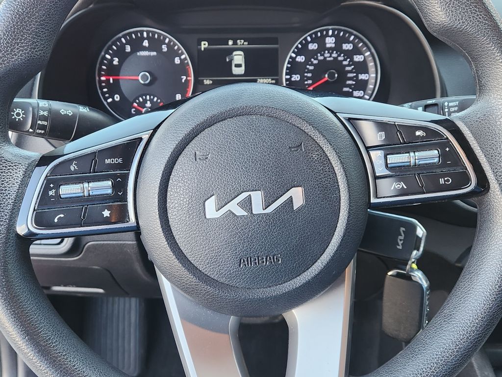 2022 Kia FORTE LXS - Photo 21