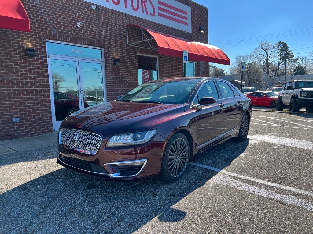 2017 Lincoln MKZ Reserve photo 2