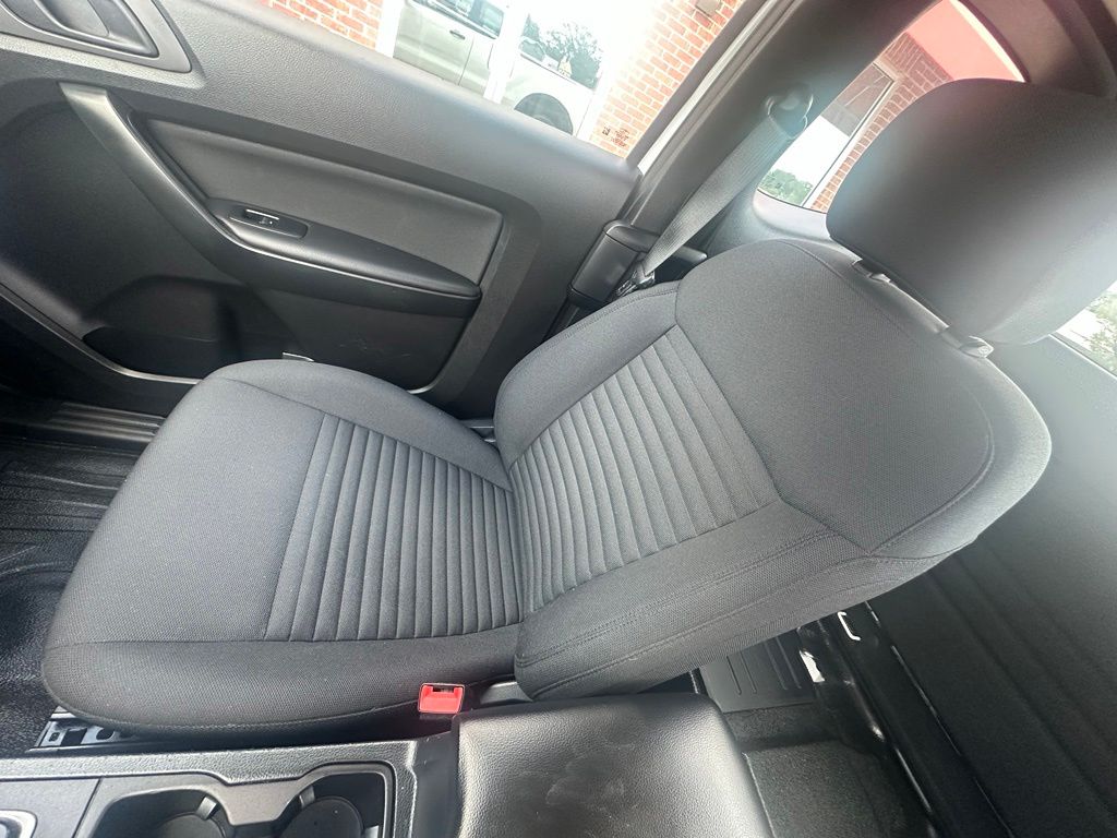 2021 Ford Ranger XL - Photo 12