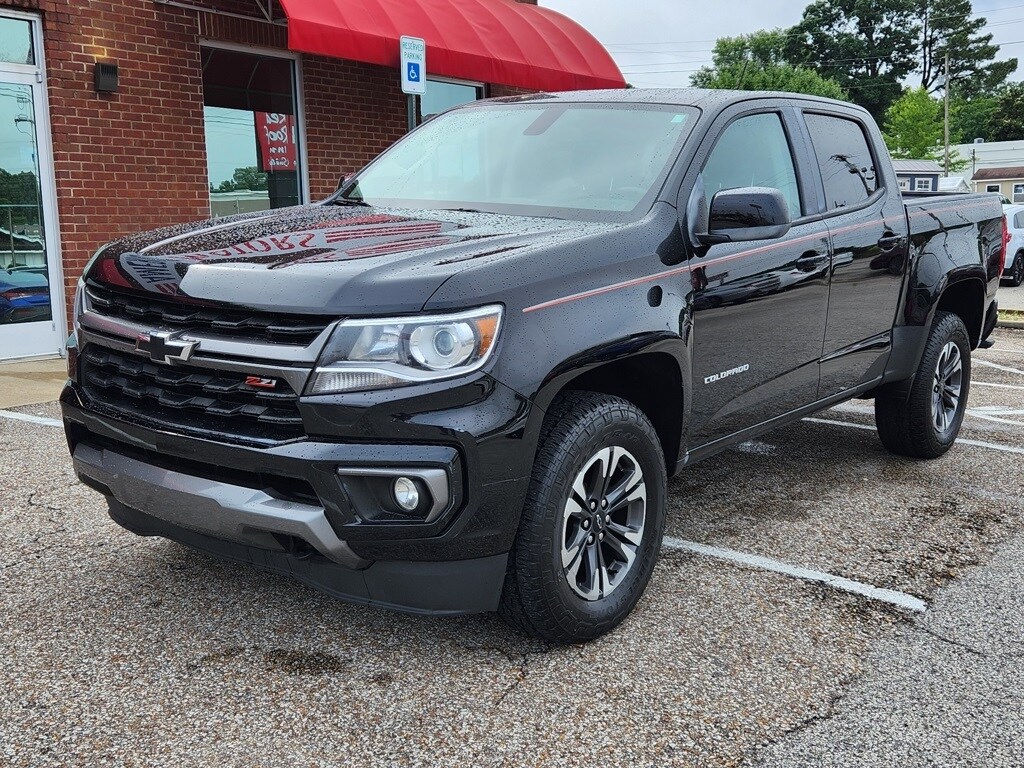 2022 Chevrolet Colorado Z71 photo 3