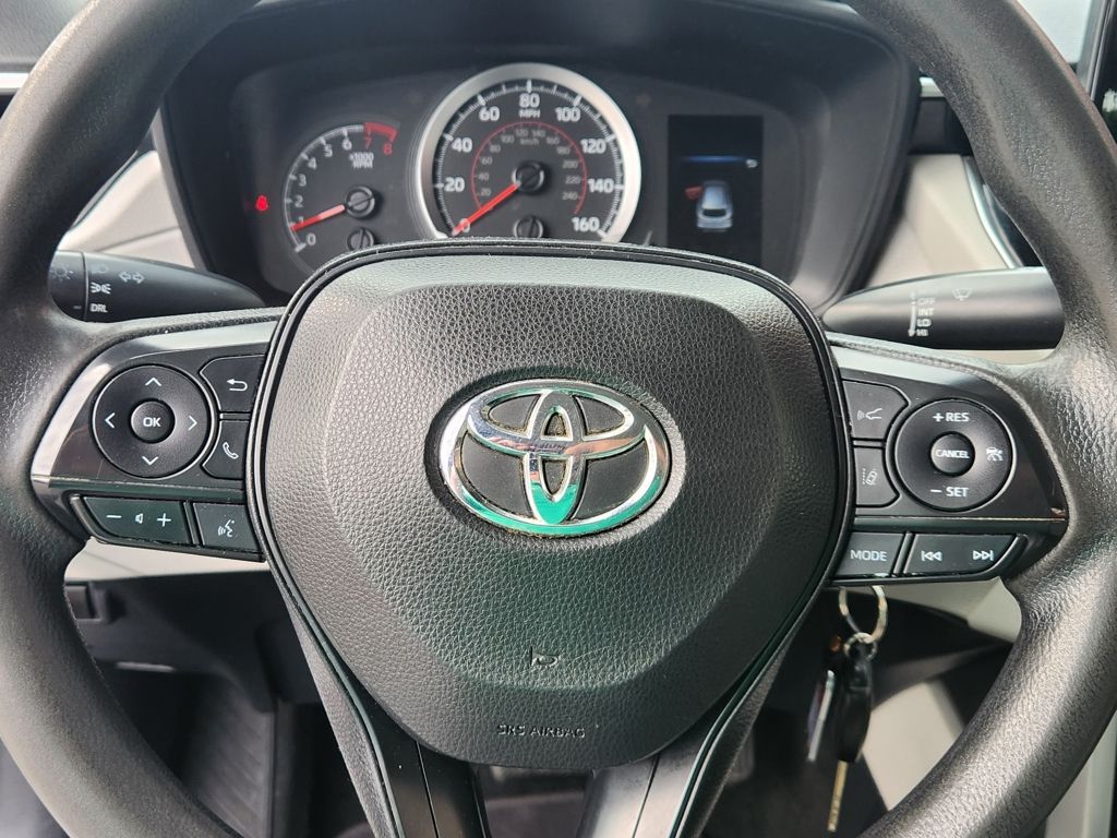 2022 Toyota Corolla Cross L - Photo 23