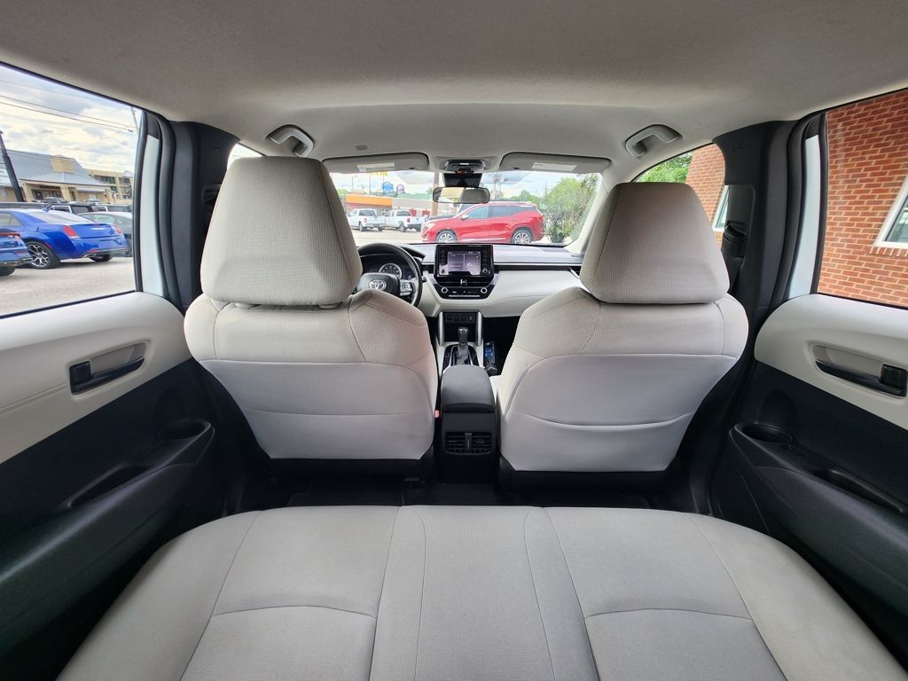 2022 Toyota Corolla Cross L - Photo 30