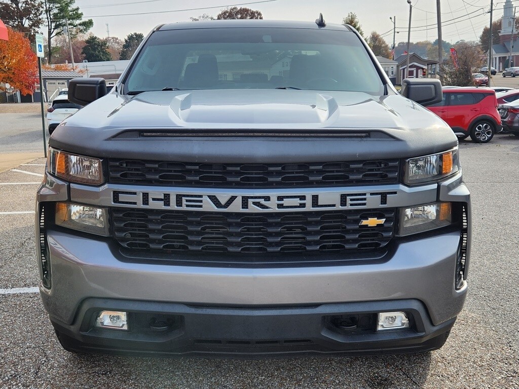 2021 Chevrolet Silverado 1500 Custom photo 4