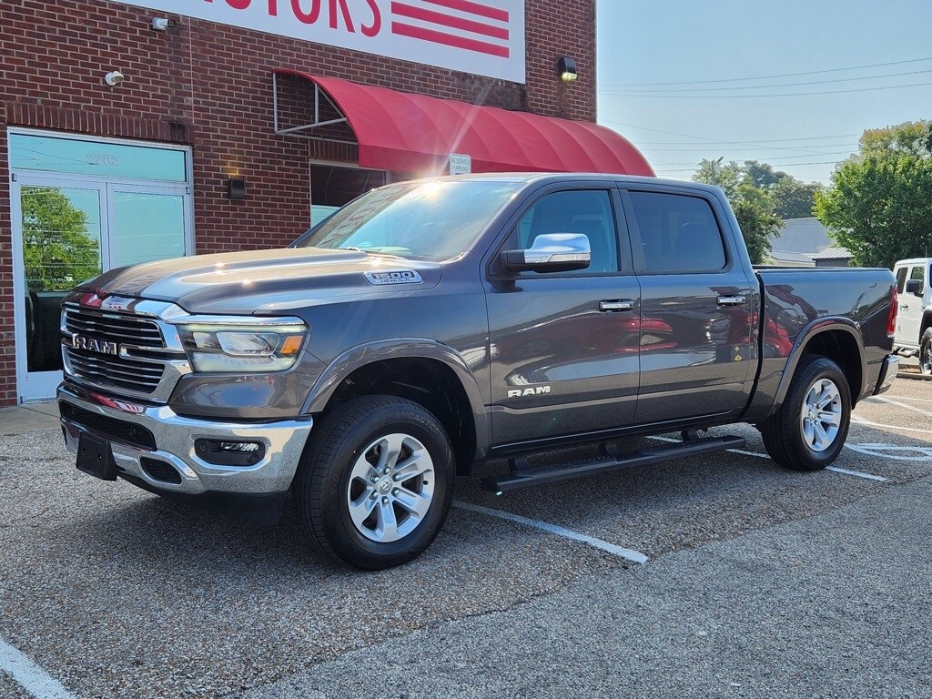2022 Ram 1500 Laramie photo 2