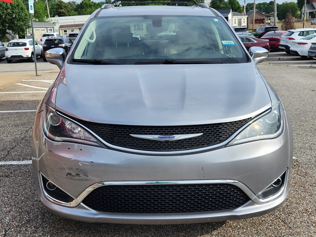 2020 Chrysler Pacifica Limited photo 4
