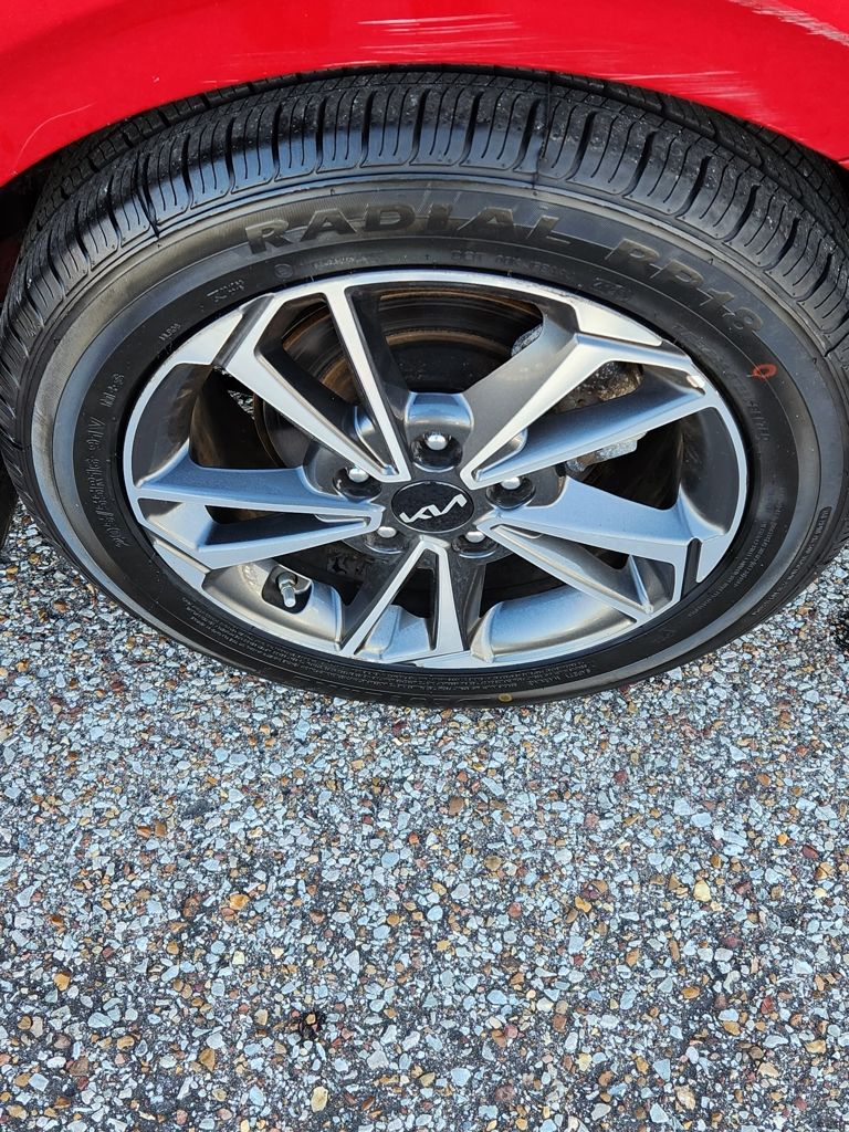 2022 Kia FORTE LXS - Photo 11