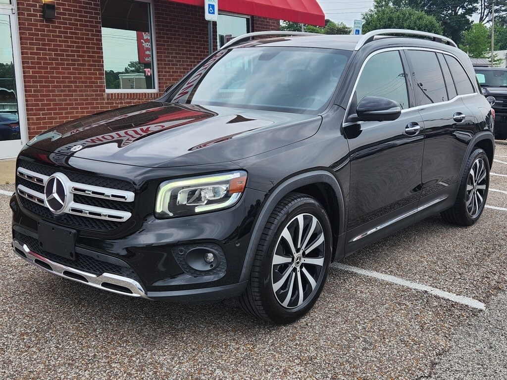 2021 Mercedes Benz GLB 250 photo 3
