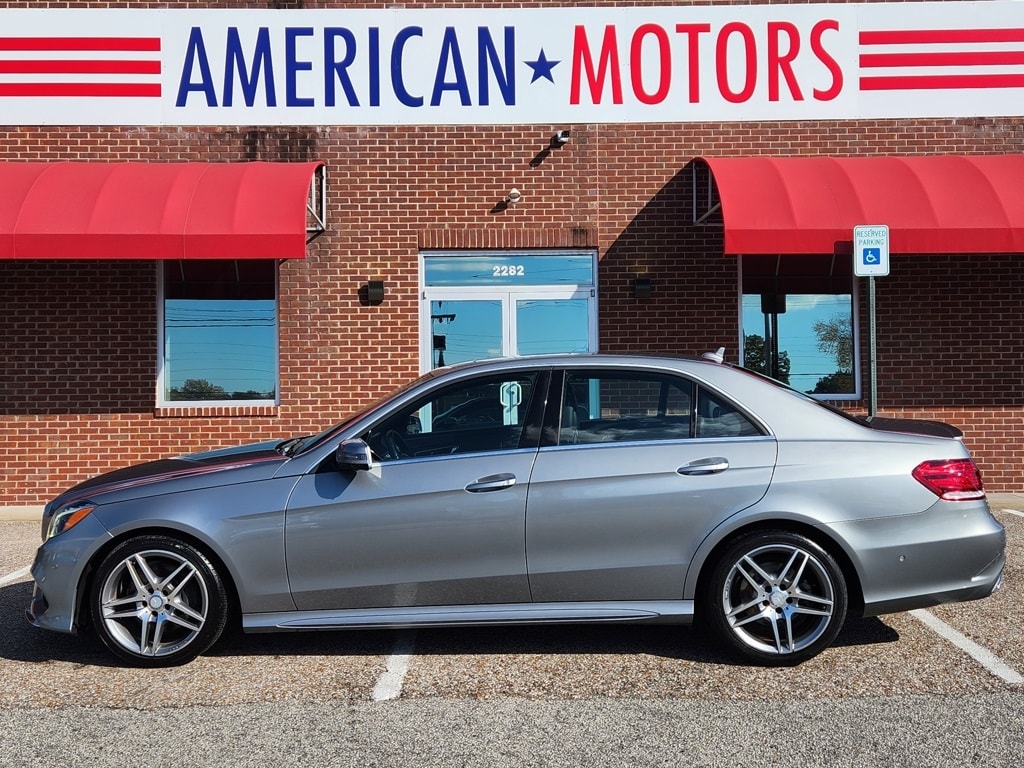 2014 Mercedes-Benz E-Class's photo