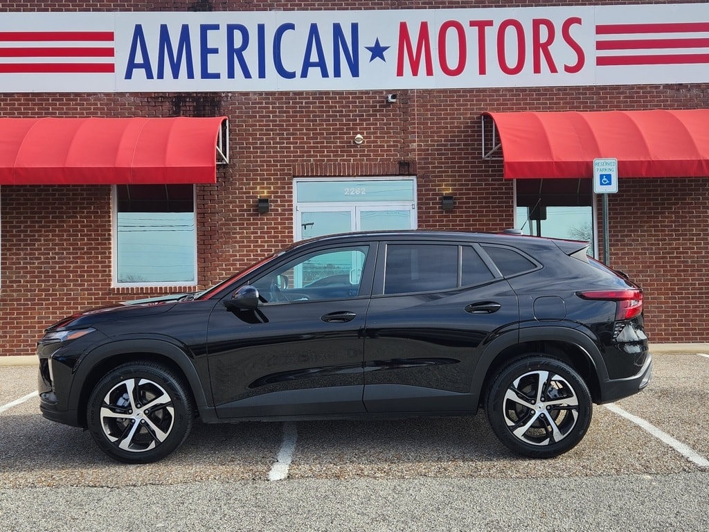 2024 Chevrolet Trax RS's photo