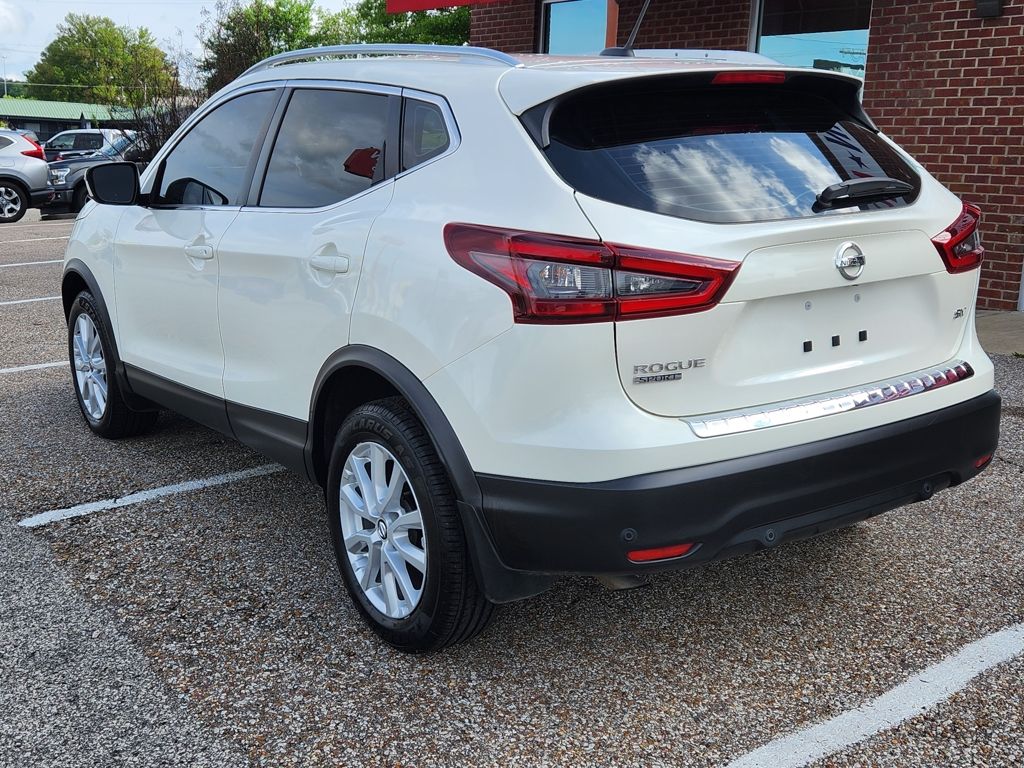 2022 Nissan Rogue Sport SV - Photo 11